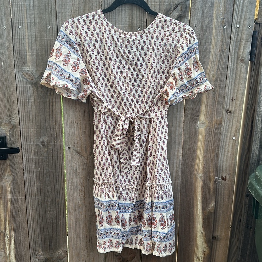 NWT RAGA Avah Floral Wrap Mini Dress In Size Medium - Picture 5 of 5
